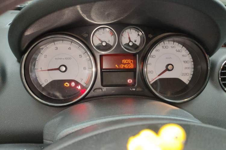 Used Peugeot 408 2013 1.6L Manual Comfort Edition Instrument Cluster