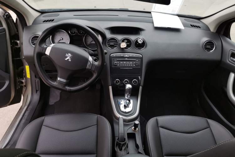 Used Peugeot 408 2013 2.0L Automatic Comfort Edition Interior 3