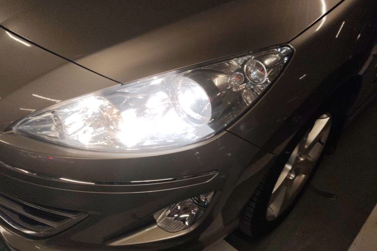 Used Peugeot 408 2013 2.0L Automatic Comfort Edition Left Front Headlight