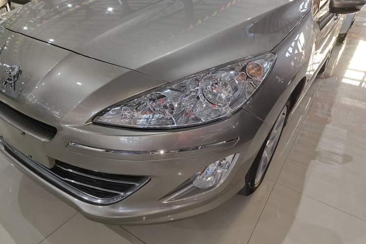 Used Peugeot 408 2013 2.0L Automatic Comfort Edition Left Front Headlight