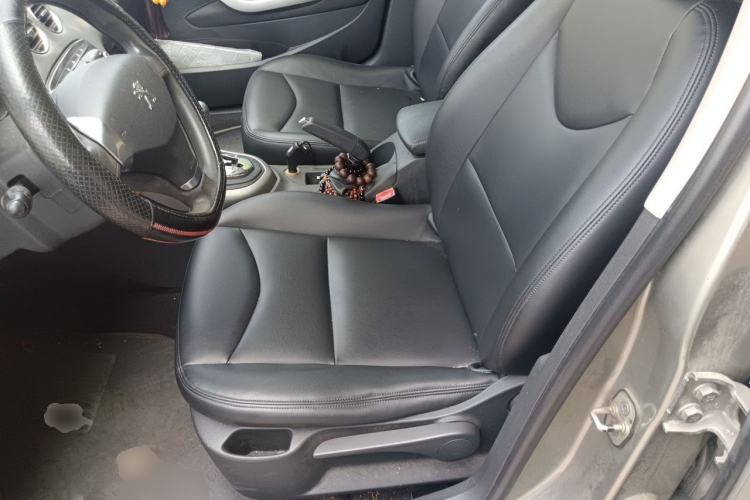 Used Peugeot 408 2013 2.0L Automatic Comfort Edition Left Front Seat