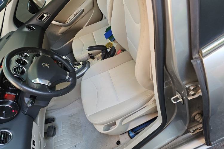 Used Peugeot 408 2013 2.0L Automatic Luxury Edition Left Front Seat