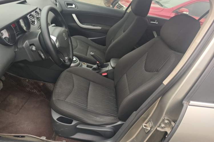 Used Peugeot 408 2013 2.0L Automatic Comfort Edition Left Front Seat