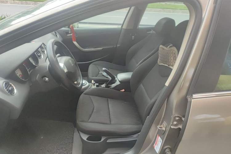 Used Peugeot 408 2013 2.0L Automatic Comfort Edition Left Front Seat