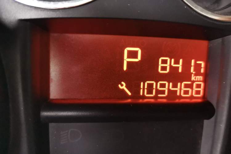 Used Peugeot 408 2013 2.0L Automatic Comfort Edition Odometer Close Up