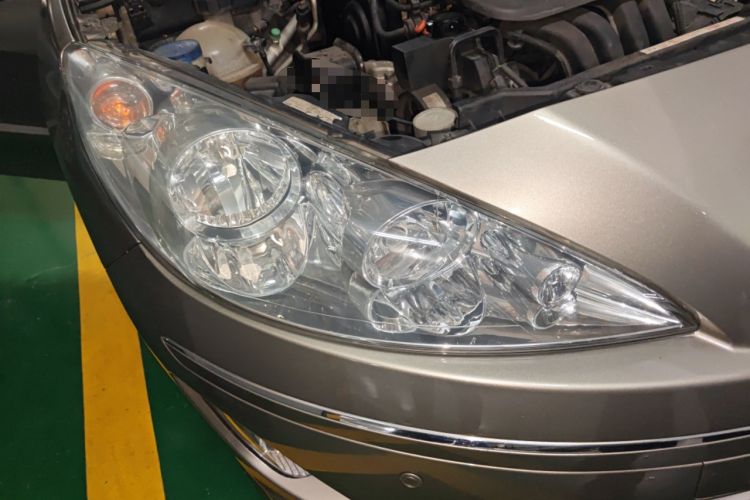 Used Peugeot 408 2013 2.0L Automatic Comfort Edition Right Front Headlight