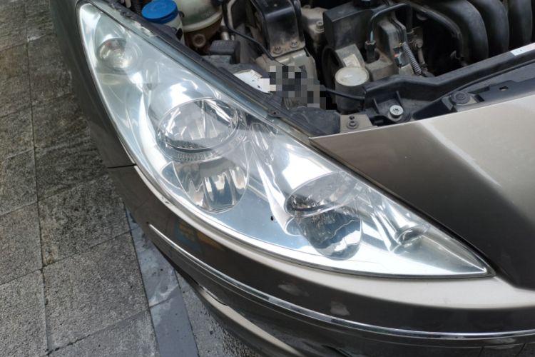 Used Peugeot 408 2013 2.0L Automatic Comfort Edition Right Front Headlight