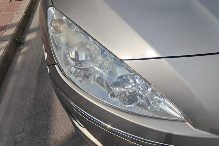 Used Peugeot 408 2013 2.0L Automatic Comfort Edition Right Front Headlight