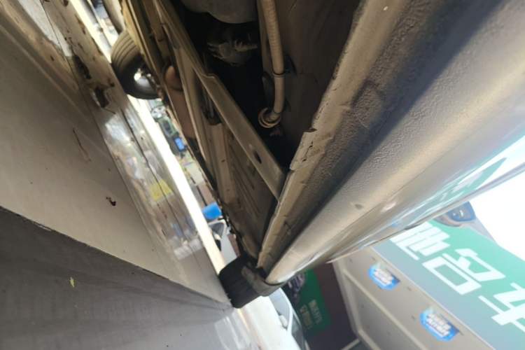 Used Peugeot 408 2013 2.0L Automatic Luxury Edition Right Side Sill