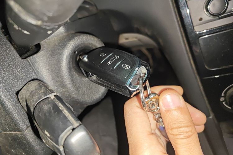 Used Peugeot 408 2013 2.0L Automatic Comfort Edition Vehicle Key