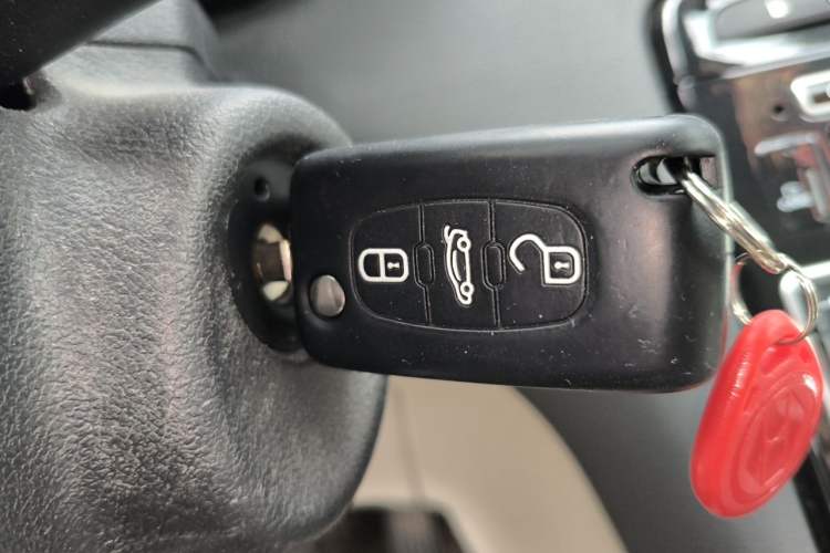 Used Peugeot 408 2013 2.0L Automatic Comfort Edition Vehicle Key