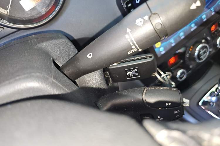 Used Peugeot 408 2013 2.0L Automatic Luxury Edition Vehicle Key