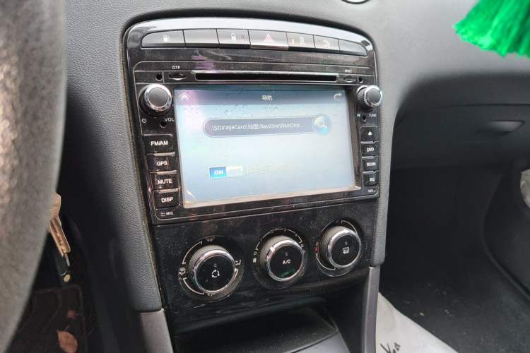 Used Peugeot 408 2013 1.6L Manual Comfort Edition Audio And AC Panel