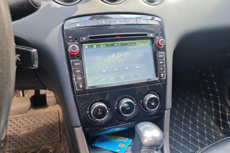 Used Peugeot 408 2013 2.0L Automatic Comfort Edition Audio And AC Panel