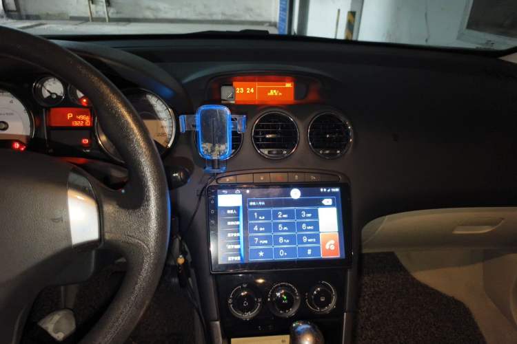 Used Peugeot 408 2013 2.0L Automatic Comfort Edition Audio And AC Panel
