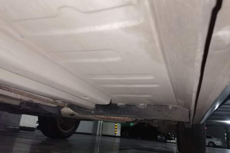 Used Peugeot 408 2013 2.0L Automatic Comfort Edition Chassis Front Left