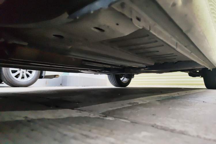 Used Peugeot 408 2013 2.0L Automatic Comfort Edition Chassis Front Left