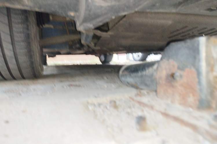 Used Peugeot 408 2013 2.0L Manual Comfort Edition Chassis Front Right