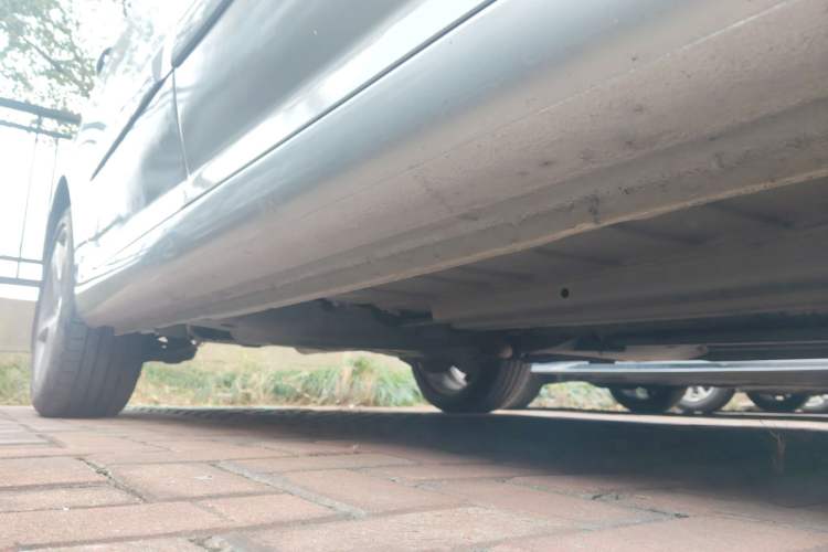 Used Peugeot 408 2013 2.0L Automatic Comfort Edition Chassis Front Right