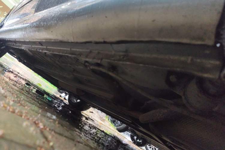 Used Peugeot 408 2013 2.0L Manual Comfort Edition Chassis Rear Left