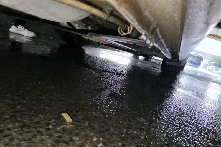 Used Peugeot 408 2013 2.0L Manual Comfort Edition Chassis Rear Right