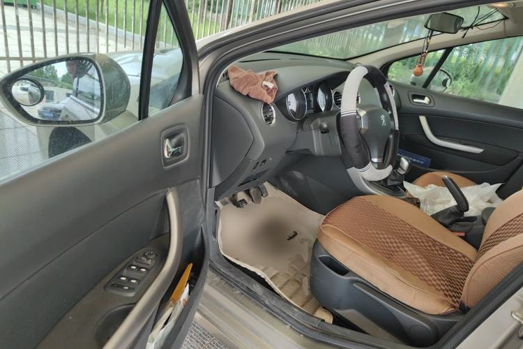 Used Peugeot 408 2013 1.6L Manual Comfort Edition Driver Seat