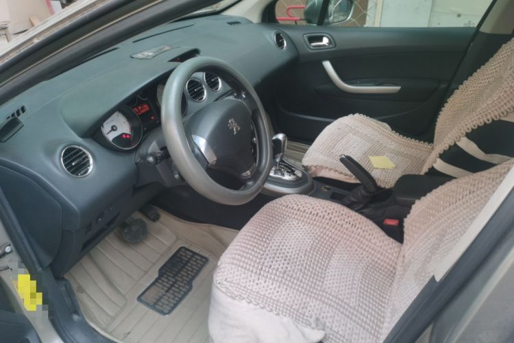 Used Peugeot 408 2013 2.0L Automatic Comfort Edition Driver Seat