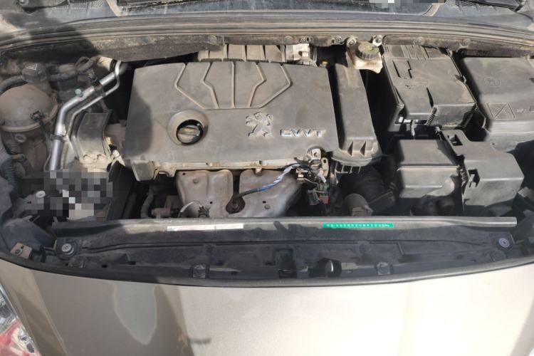 Used Peugeot 408 2013 1.6L Manual Comfort Edition Engine Bay