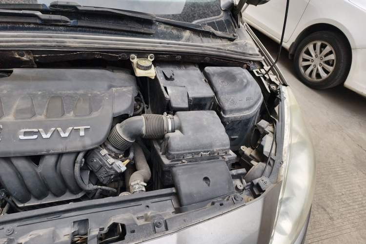 Used Peugeot 408 2013 2.0L Manual Comfort Edition Engine Bay Left