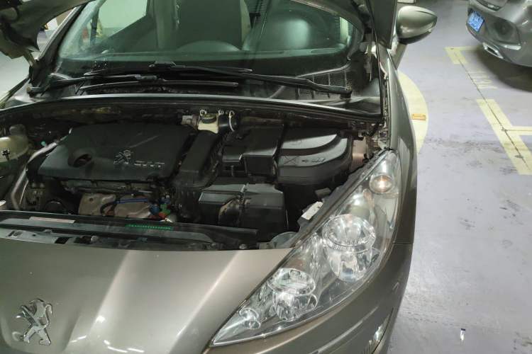 Used Peugeot 408 2013 1.6L Automatic Comfort Edition Engine Bay Left