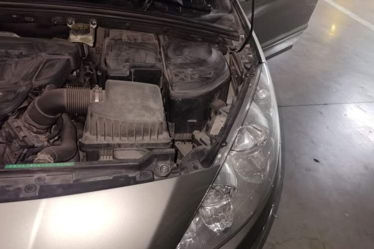 Used Peugeot 408 2013 2.0L Automatic Comfort Edition Engine Bay Left