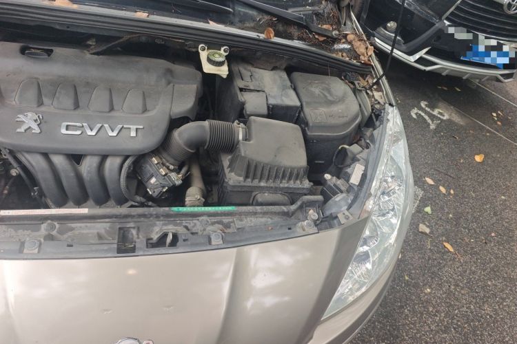 Used Peugeot 408 2013 2.0L Automatic Comfort Edition Engine Bay Left