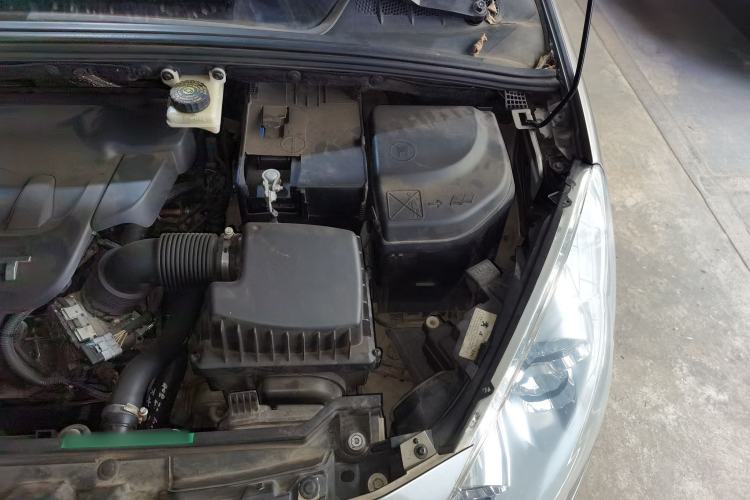 Used Peugeot 408 2013 2.0L Automatic Comfort Edition Engine Bay Left