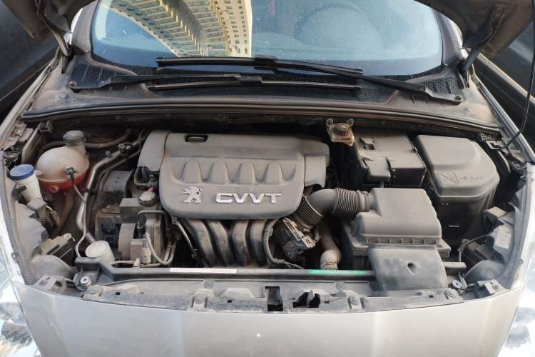 Used Peugeot 408 2013 2.0L Manual Comfort Edition Engine Bay
