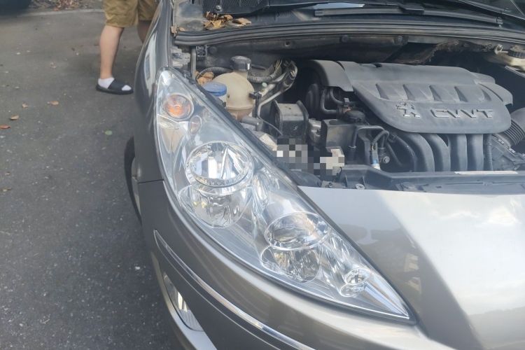 Used Peugeot 408 2013 2.0L Automatic Comfort Edition Engine Bay Right