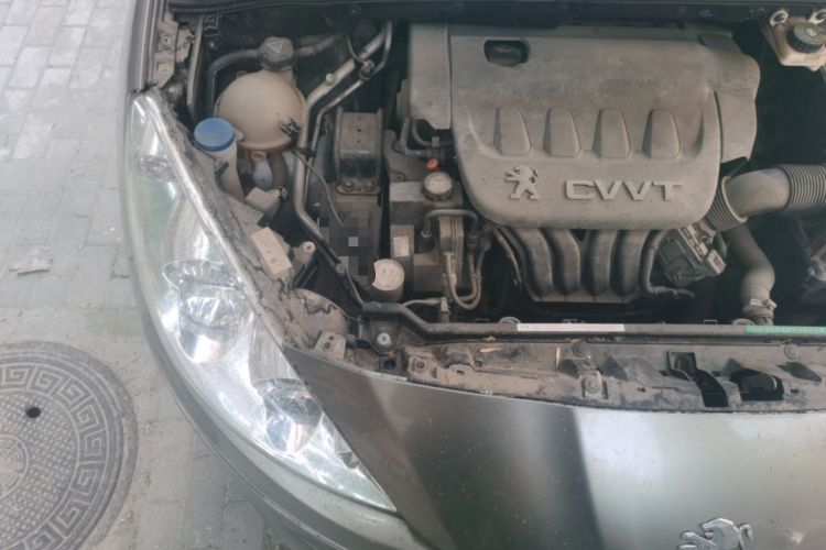 Used Peugeot 408 2013 2.0L Automatic Comfort Edition Engine Bay Right
