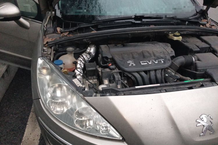 Used Peugeot 408 2013 2.0L Manual Comfort Edition Engine Bay Right