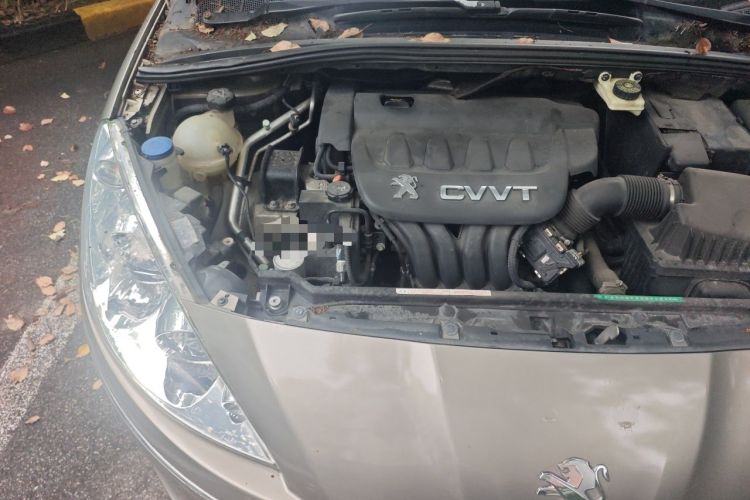 Used Peugeot 408 2013 2.0L Automatic Comfort Edition Engine Bay Right