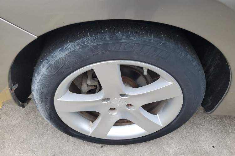 Used Peugeot 408 2013 2.0L Automatic Comfort Edition Exterior 5