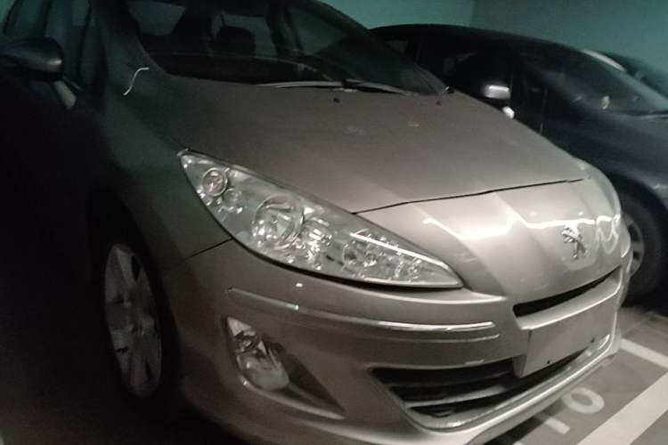 Used Peugeot 408 2013 2.0L Automatic Comfort Edition Front Right 45 Deg