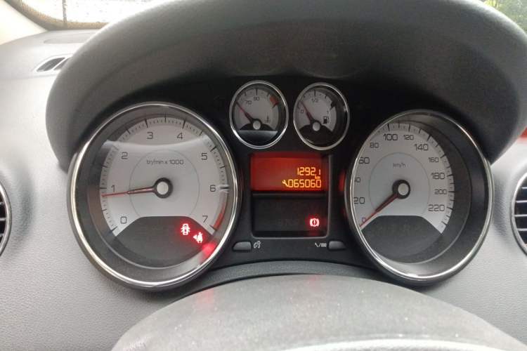 Used Peugeot 408 2013 2.0L Manual Comfort Edition Instrument Cluster