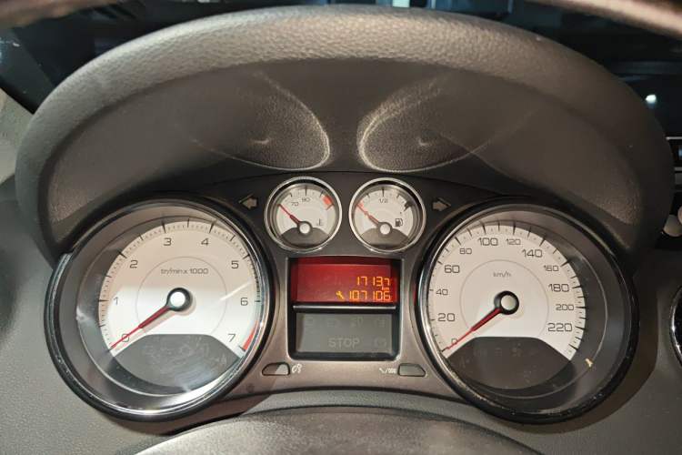 Used Peugeot 408 2013 2.0L Automatic Comfort Edition Instrument Cluster