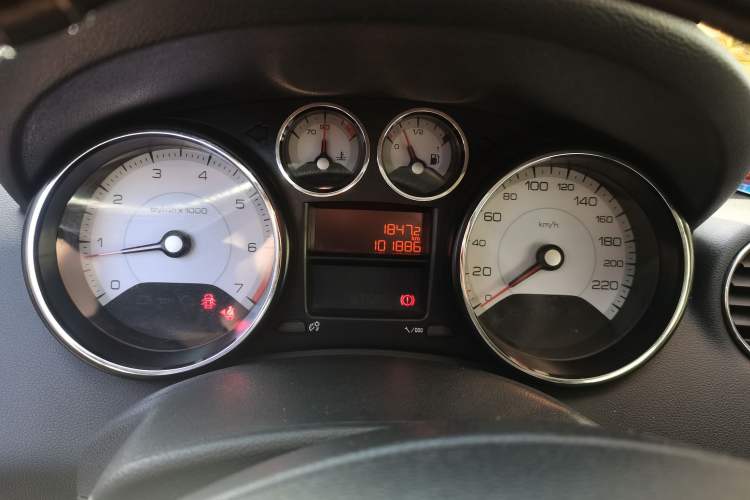 Used Peugeot 408 2013 1.6L Manual Comfort Edition Instrument Cluster