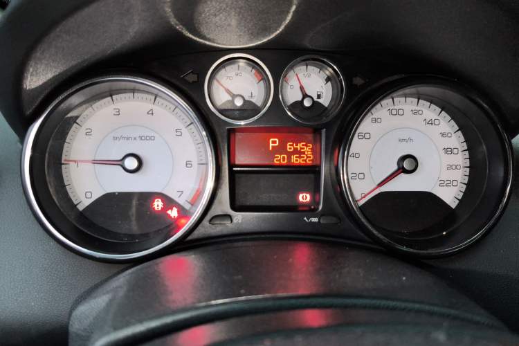 Used Peugeot 408 2013 1.6L Automatic Comfort Edition Instrument Cluster