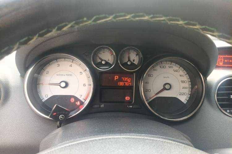 Used Peugeot 408 2013 2.0L Automatic Comfort Edition Instrument Cluster