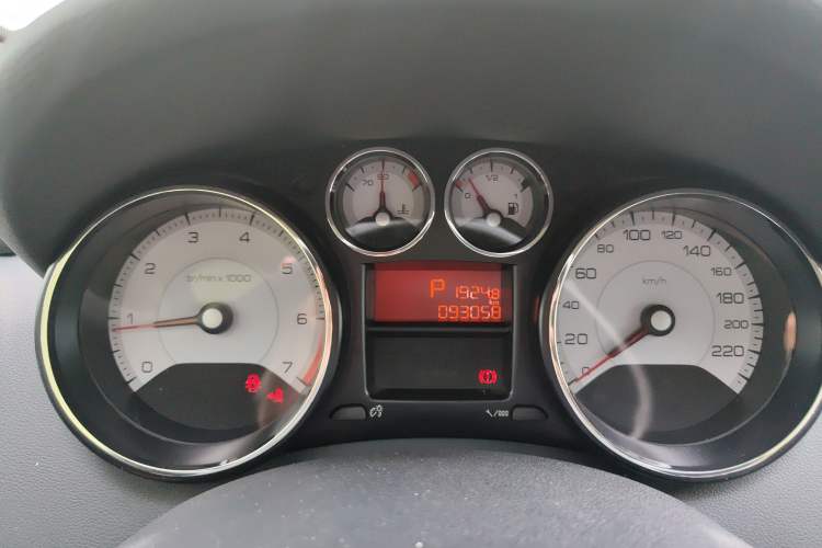 Used Peugeot 408 2013 2.0L Automatic Comfort Edition Instrument Cluster