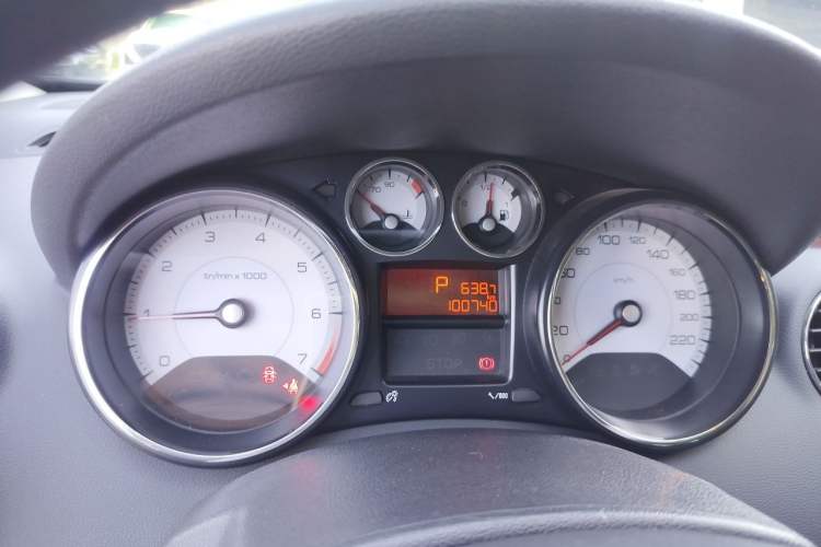 Used Peugeot 408 2013 2.0L Automatic Comfort Edition Instrument Cluster