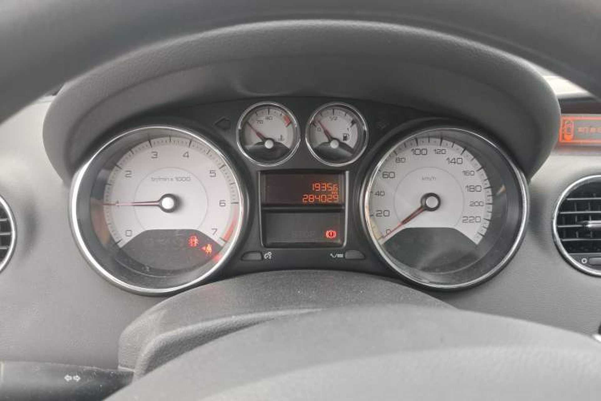 Used Peugeot 408 2013 2.0L Manual Comfort Edition Instrument Cluster