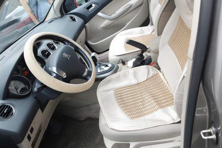 Used Peugeot 408 2013 2.0L Automatic Comfort Edition Left Front Seat