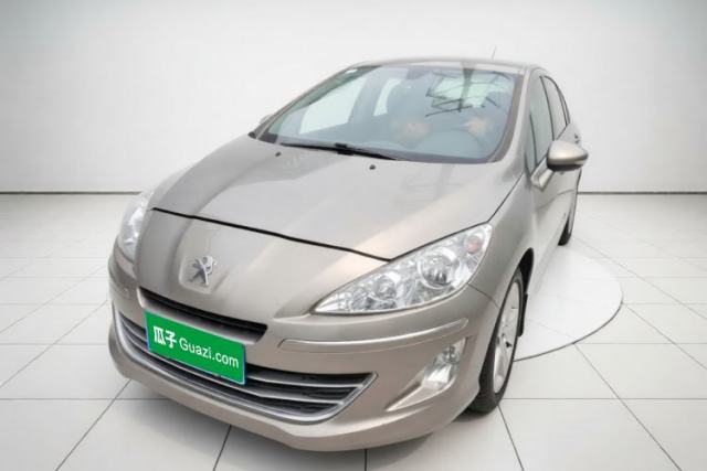 Ojetý Peugeot 408 2013 2.0L Automatic Comfort Edition